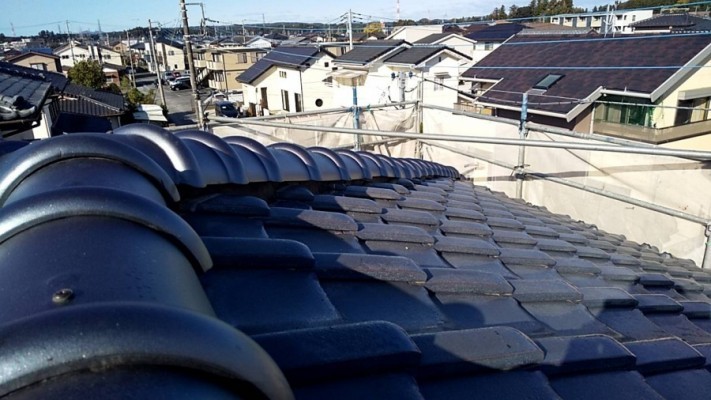 工事が完了したガイドライン工法被せ葺き