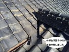 谷板金を交換し葺き直しされた入母屋玄関屋根