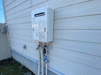 新しく新設した単機能式壁掛け給湯器