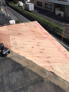 ベニヤ下地
