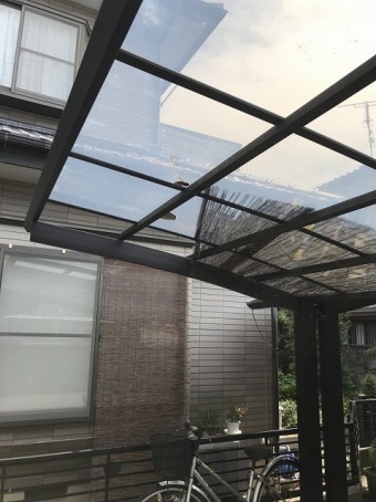 台風時に症状がひどくなったカーポート
