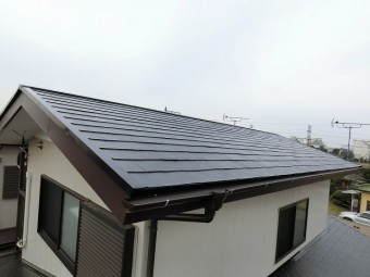 屋根リフォーム工事が完了してひたちなか市の屋根風景