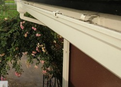 廃盤竪樋ビフォー