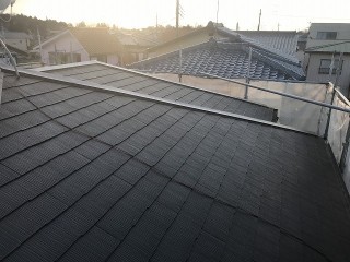 小美玉市で夕日に映えるコロニアルグラッサ