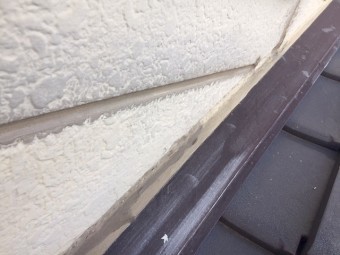 水切り板金を斜め上から撮影