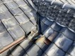 雨漏り改修工事前の入母屋屋根の谷板金周辺