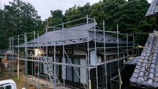ガルバリウム鋼板葺き替え画像