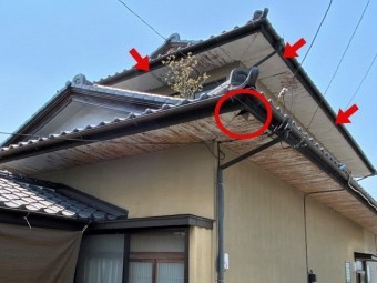 軒天破損調査塗装剥がれと穴