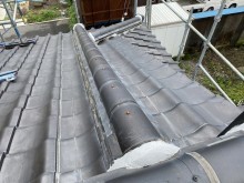 笠間市の現場で北東方向の降り棟葺き直しが完了
