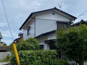 水戸市のセメント瓦二階建て家屋