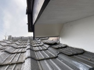軒天修理が完了した水戸市内の屋根画像