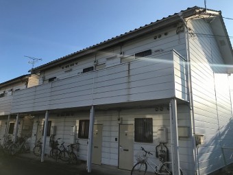 塗装前アパート全景