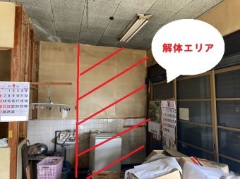 小美玉市のパラペット屋根中の工事は多数の業者が必要です