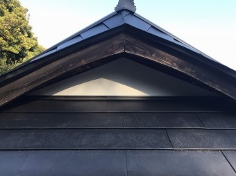 入母屋ガルバリウム鋼板