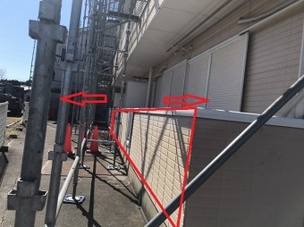 水戸市で弱体化してぐらついているベランダ