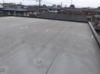 陸屋根シート防止西画像