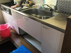 入れ替え前の水戸市のシステムキッチン