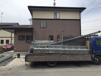 城里町外壁塗装前の足場施工北側