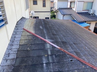 1階の棟板金も錆びています