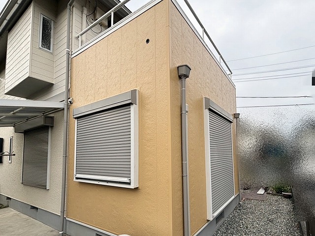 日立市の雨日立市の金属サイディングに張り替えた外壁