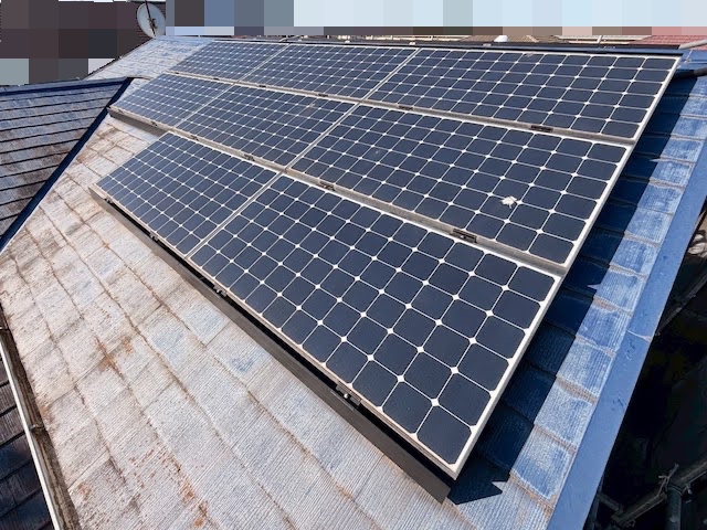 水戸市　太陽光パネル脱着を伴う屋根工事　施工前の写真