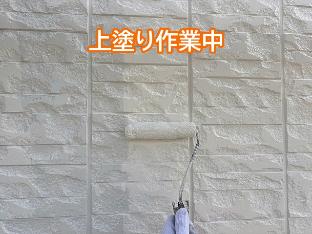 外壁の塗料には長寿命のアレスダイナミックTOPを使用