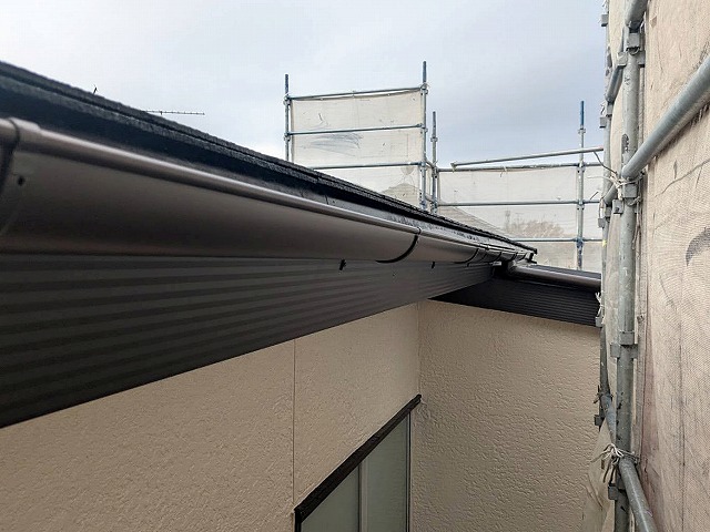 機能面や外観などを大きく改善できる破風板板金巻き