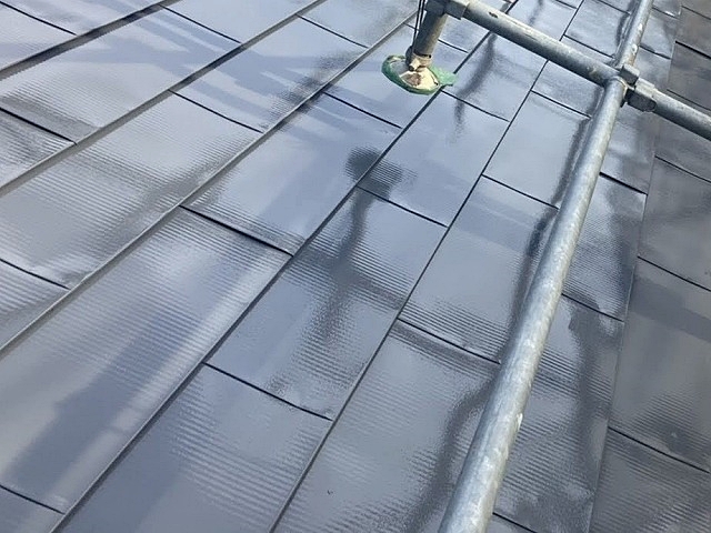 日立市の金属屋根塗装完了