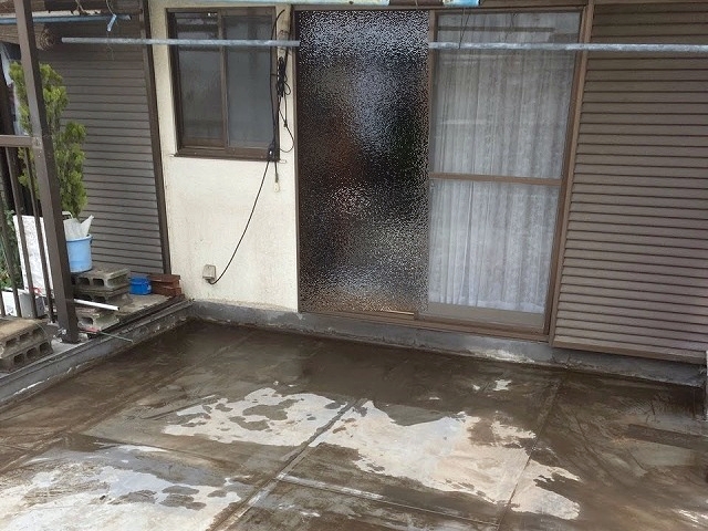 茨城町の雨漏り起こしたルーフバルコニー
