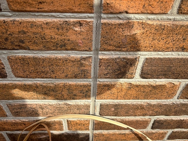 デザインを損なわず長期間保護できるクリアフッ素塗料