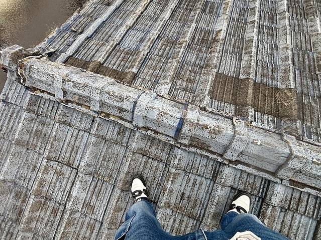 築40年超えのセメント瓦屋根の全体改修は費用面での負担が大きい