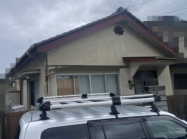 塗装実施前の茨城町の平屋住宅