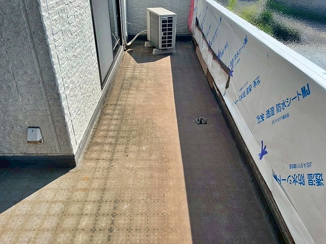水戸市の劣化したベランダのシート防水