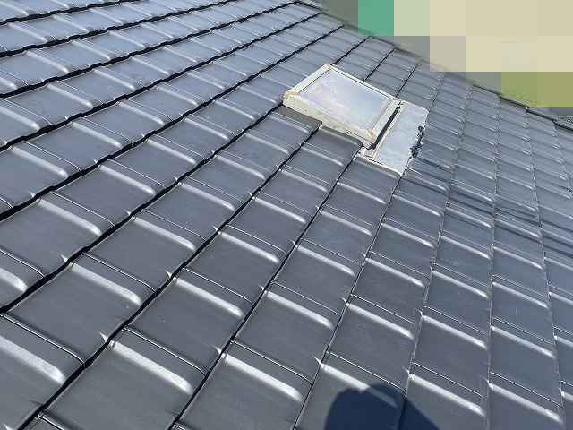 施工前の鉛エプロン仕様の瓦屋根の天窓