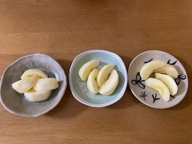 種類の異なる3種類のリンゴ