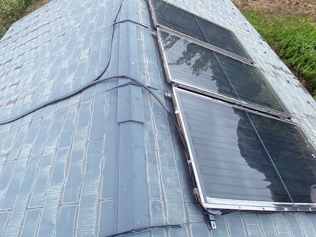 水戸市の屋根塗装は高圧洗浄まで終了